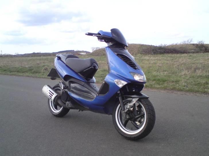 Aprilia SR 172 Racing billede 3