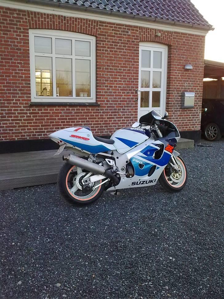 Suzuki GSX R 750 billede 3
