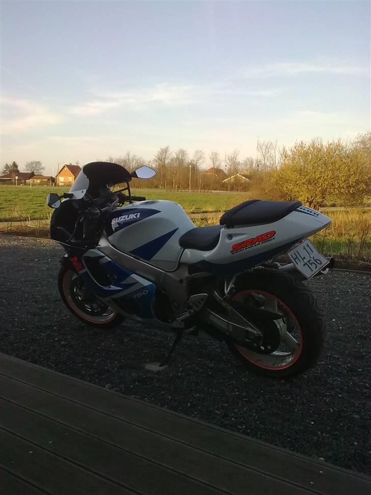 Suzuki GSX R 750 billede 7