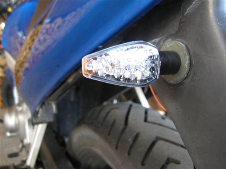 Suzuki GSteiner 500 E -SOLGT- - Nyt bagblinklys :) billede 15