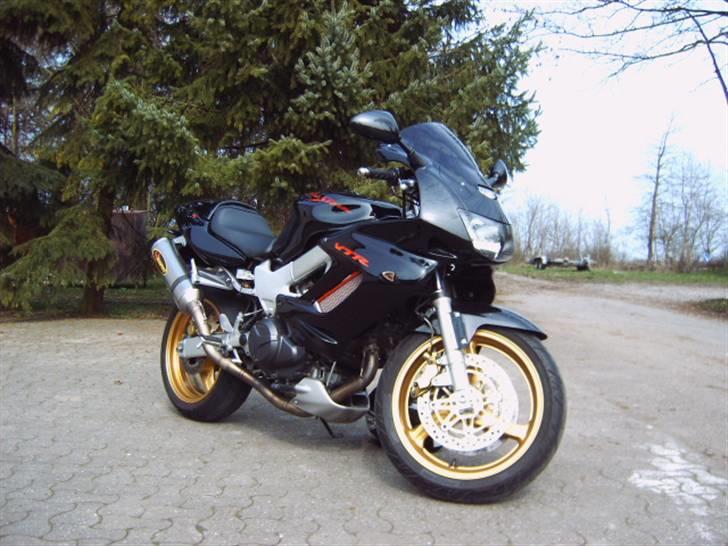Honda vtr billede 1