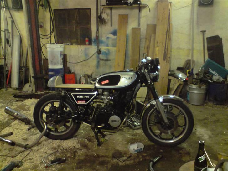 Yamaha XS750 Cafe #SOLGT# :-( - mit nye sæde der er til polstring.. billede 7