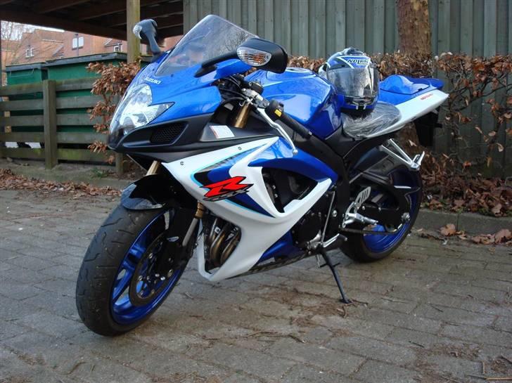 Yamaha R6 - Ny cykel. Kun kørt 67km indtil videre. billede 8
