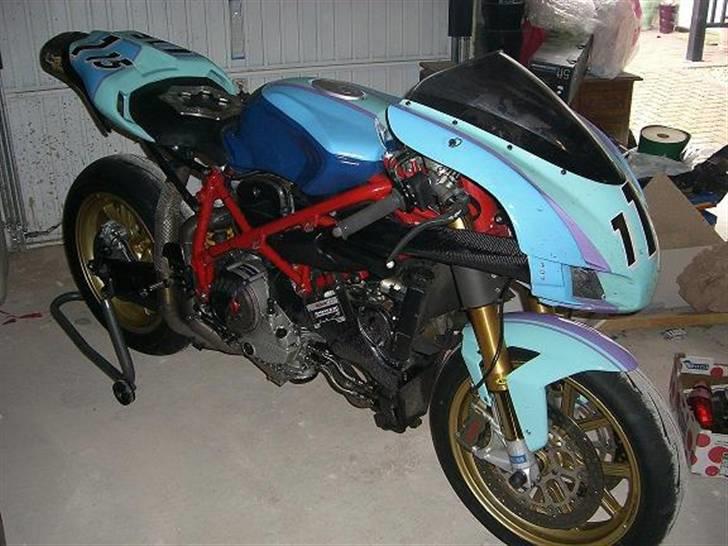 Ducati 999R - Sådan så den ud da jeg fik den ikke særlig køn billede 3