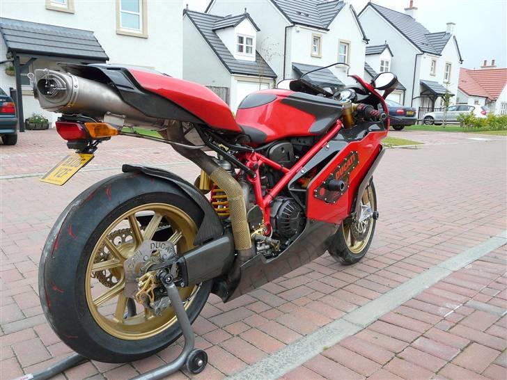 Ducati 999R - Slut resultat efter mange timer og møje og besvær, og mange timer på ebay for stumper billede 16