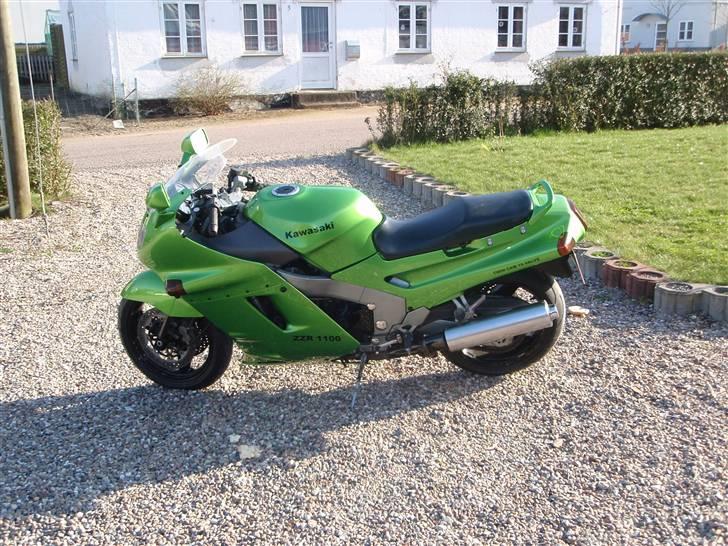 Kawasaki zzr1100 billede 4