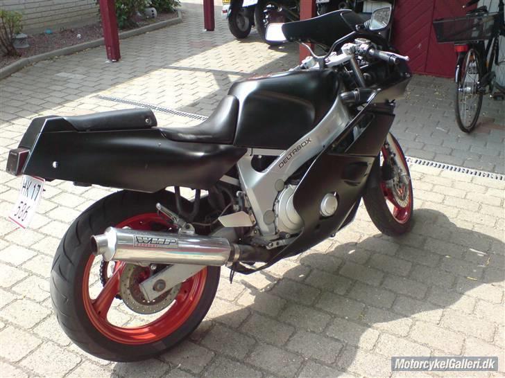 Yamaha FZR 600 H3 "solgt" billede 3