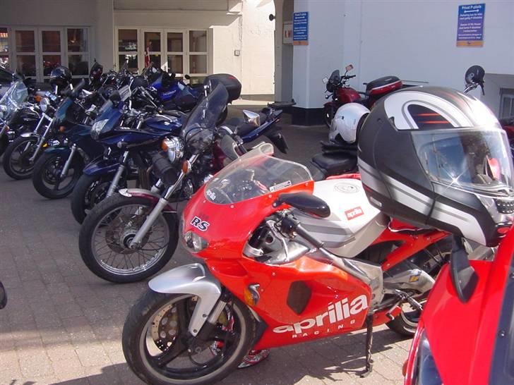 Aprilia RS 125 Extrema (SOLGT) - Billede af min MC fra åbningen af hjejletræf billede 11