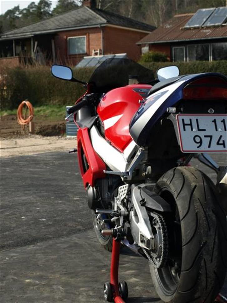 Honda CBR 900 RR billede 14