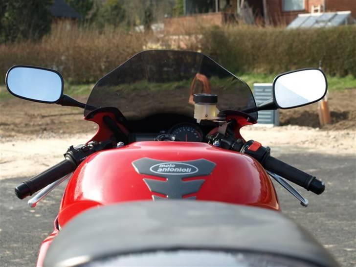 Honda CBR 900 RR billede 15