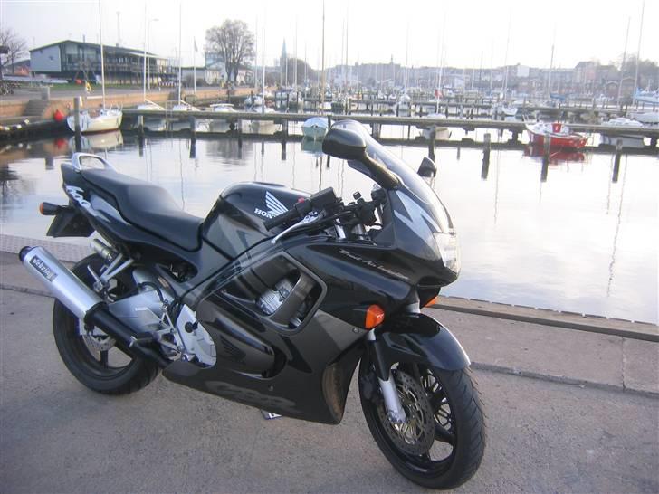 Honda CBR600F (SOLGT) billede 8