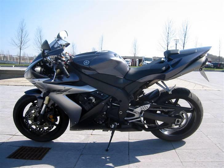 Yamaha YZF R1 *SOLGT* billede 10