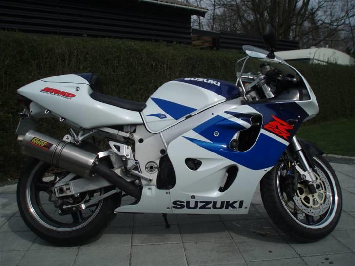 Suzuki GSXR 750 SOLGT!!! billede 1