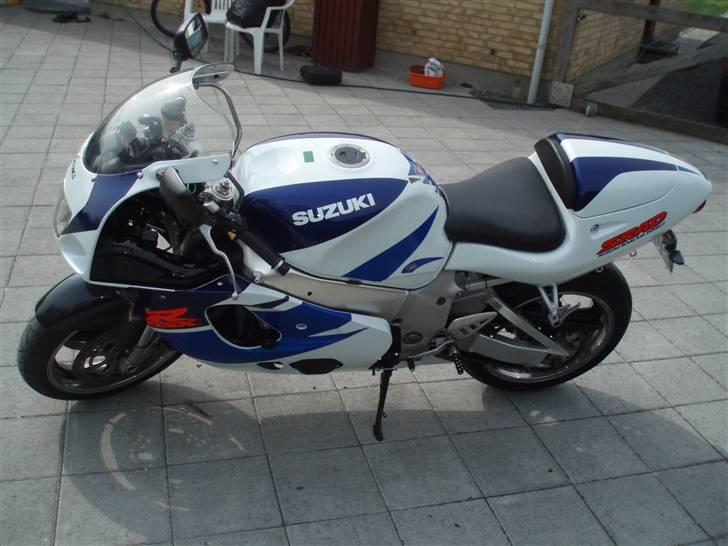 Suzuki GSXR 750 SOLGT!!! billede 6