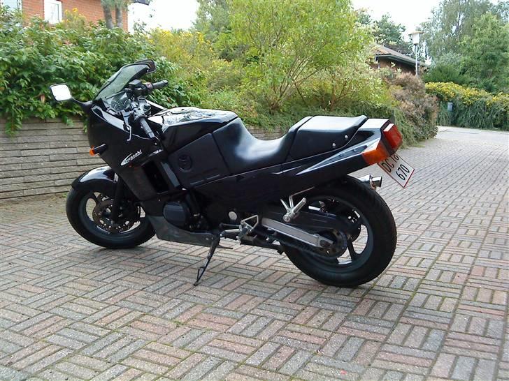 Kawasaki GPX 600 R SOLGT billede 14