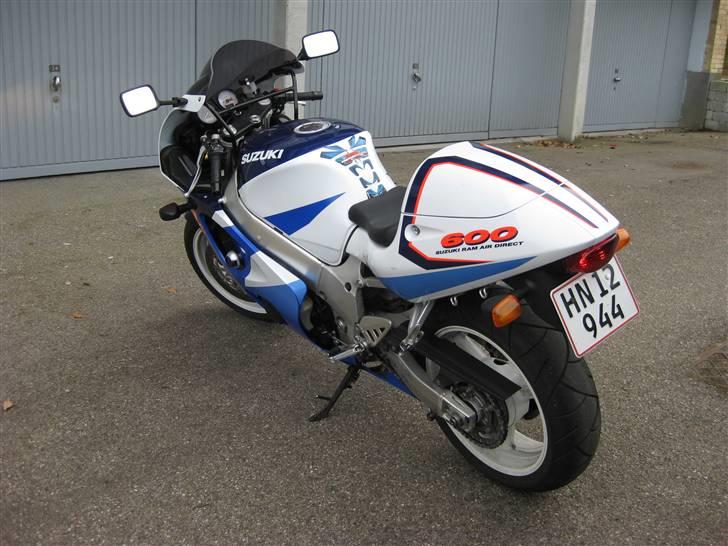 Suzuki GsxR 600 billede 5