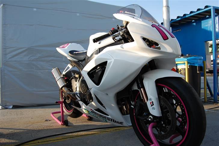 Suzuki GSX-R 750 K7 FORÆRET VÆK! billede 7