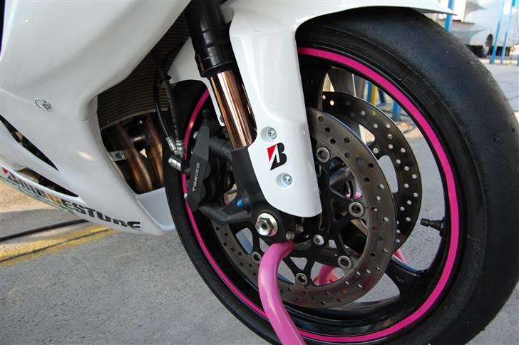 Suzuki GSX-R 750 K7 FORÆRET VÆK! billede 8