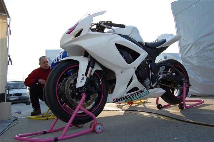 Suzuki GSX-R 750 K7 FORÆRET VÆK! - Pannonia billede 14