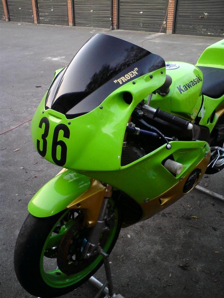Kawasaki ZXR400 #SOLGT# - Frøen med ny farve billede 1