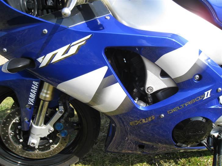 Yamaha yzf-r1 billede 6