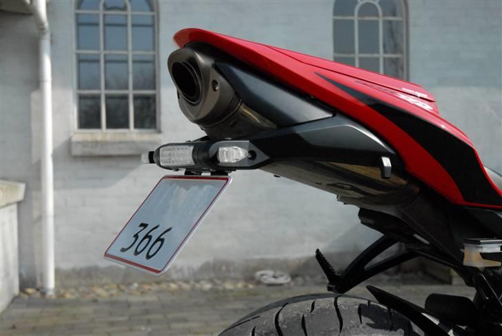 Honda cbr600rr # solgt - Rizoma baglygte og nr-pladeholder billede 12