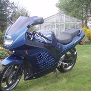 Suzuki RF 600 R