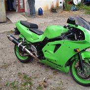 Kawasaki ZXR 750 H1 (Ninja)
