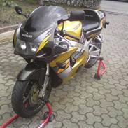 Suzuki GSXR SRAD