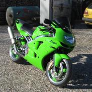 Kawasaki zx6r ninja