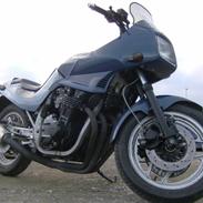 Suzuki GSX 750 es