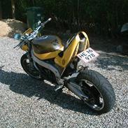 Kawasaki zxr 750 ccm
