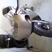 Suzuki gsxr solgt
