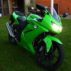 Kawasaki Ninja 250r
