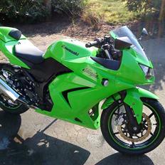 Kawasaki ninja 250r