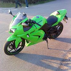 Kawasaki ninja 250r