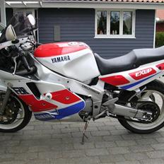 Yamaha FZR 1000 EXUP