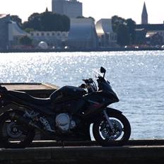 Suzuki GSX 650 F --> Solgt