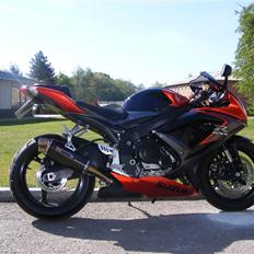 Suzuki GSXR750R solgt