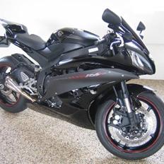 Yamaha YZF R6 *SOLGT*