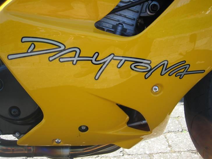 Triumph Daytona 955i(SOLGT) billede 3