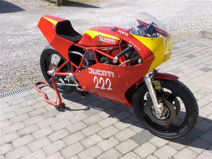 Ducati F1 Racer SOLGT billede 4