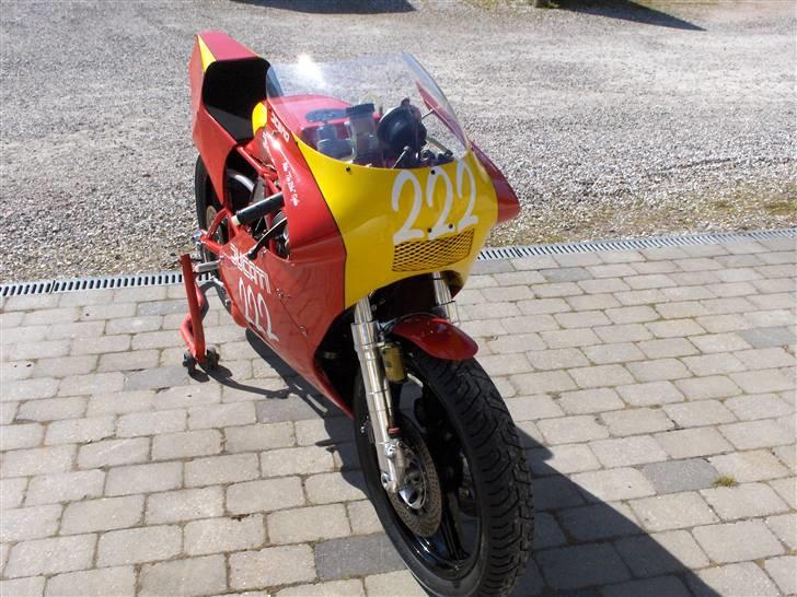 Ducati F1 Racer SOLGT billede 5