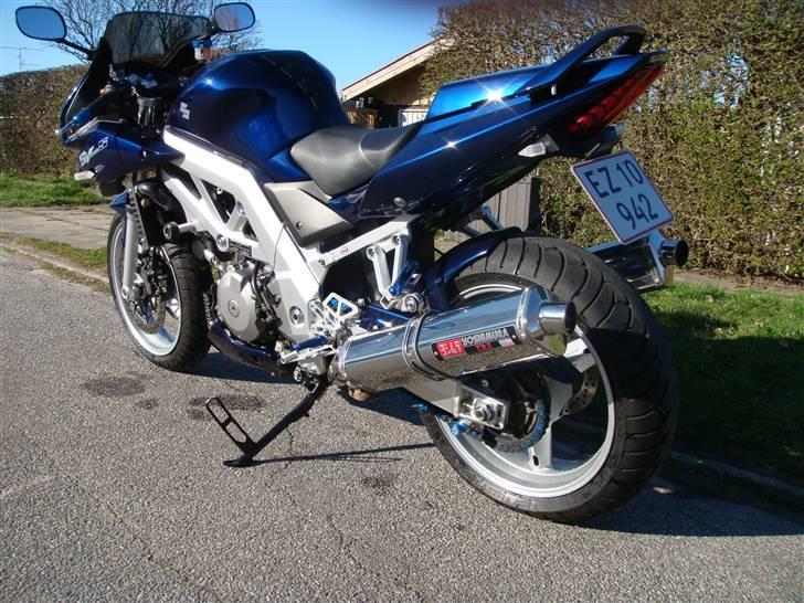 Suzuki SV 1000 S SOLGT billede 2