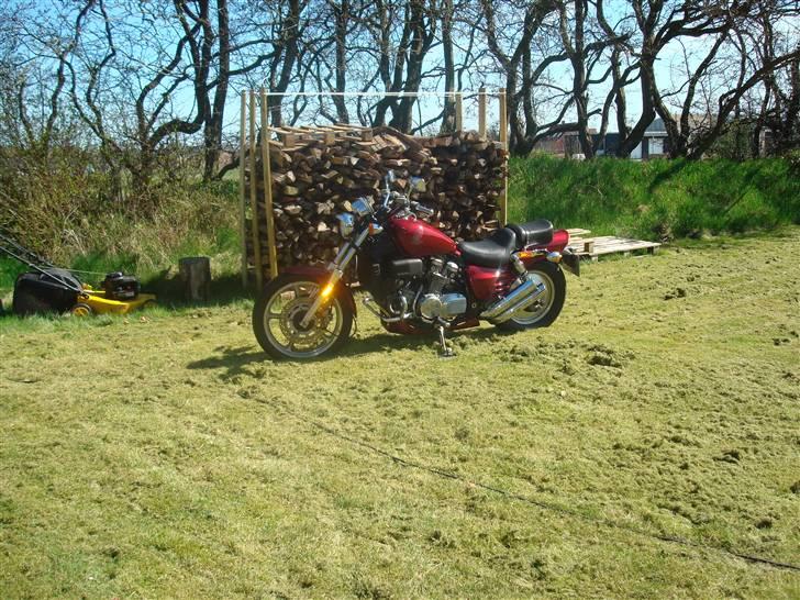 Honda Supermagna billede 1