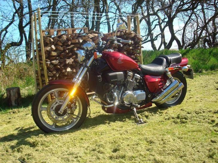 Honda Supermagna billede 2
