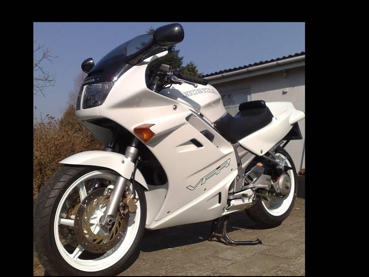 Honda VFR 750F [SOLGT] billede 12