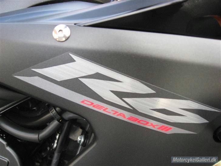 Yamaha R6S 2006 -SOLGT- billede 15