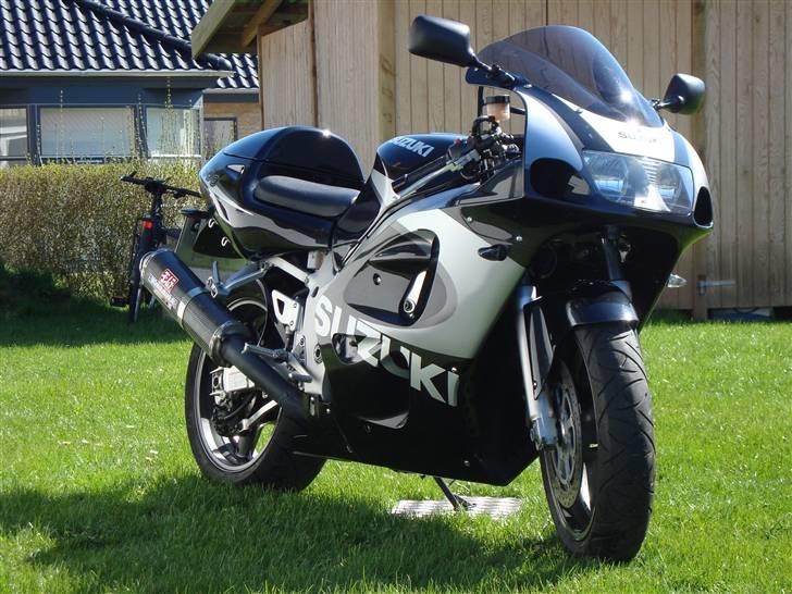 Suzuki GSX 600 R billede 7