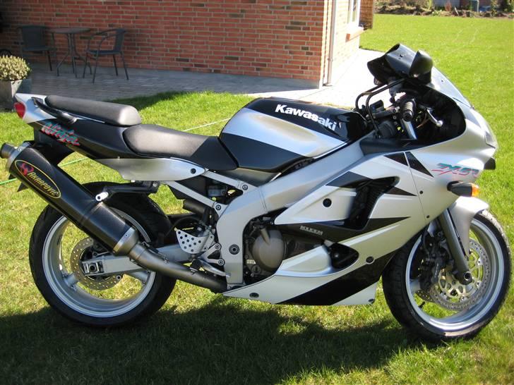 Kawasaki ZX6R, SOLGT - Model 2000, 41000 km., købt d. 1/4-2009. billede 1